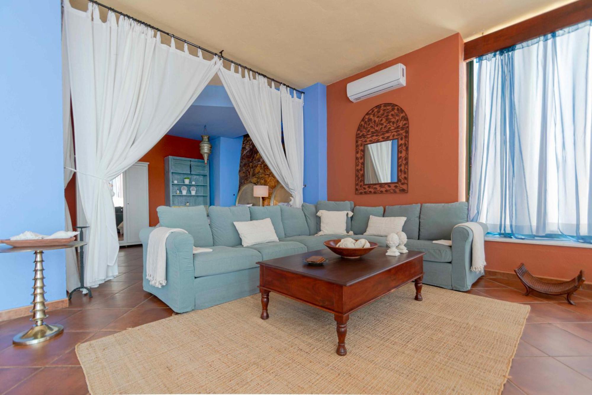 Apartament Mediterraneo Outdoor Pool