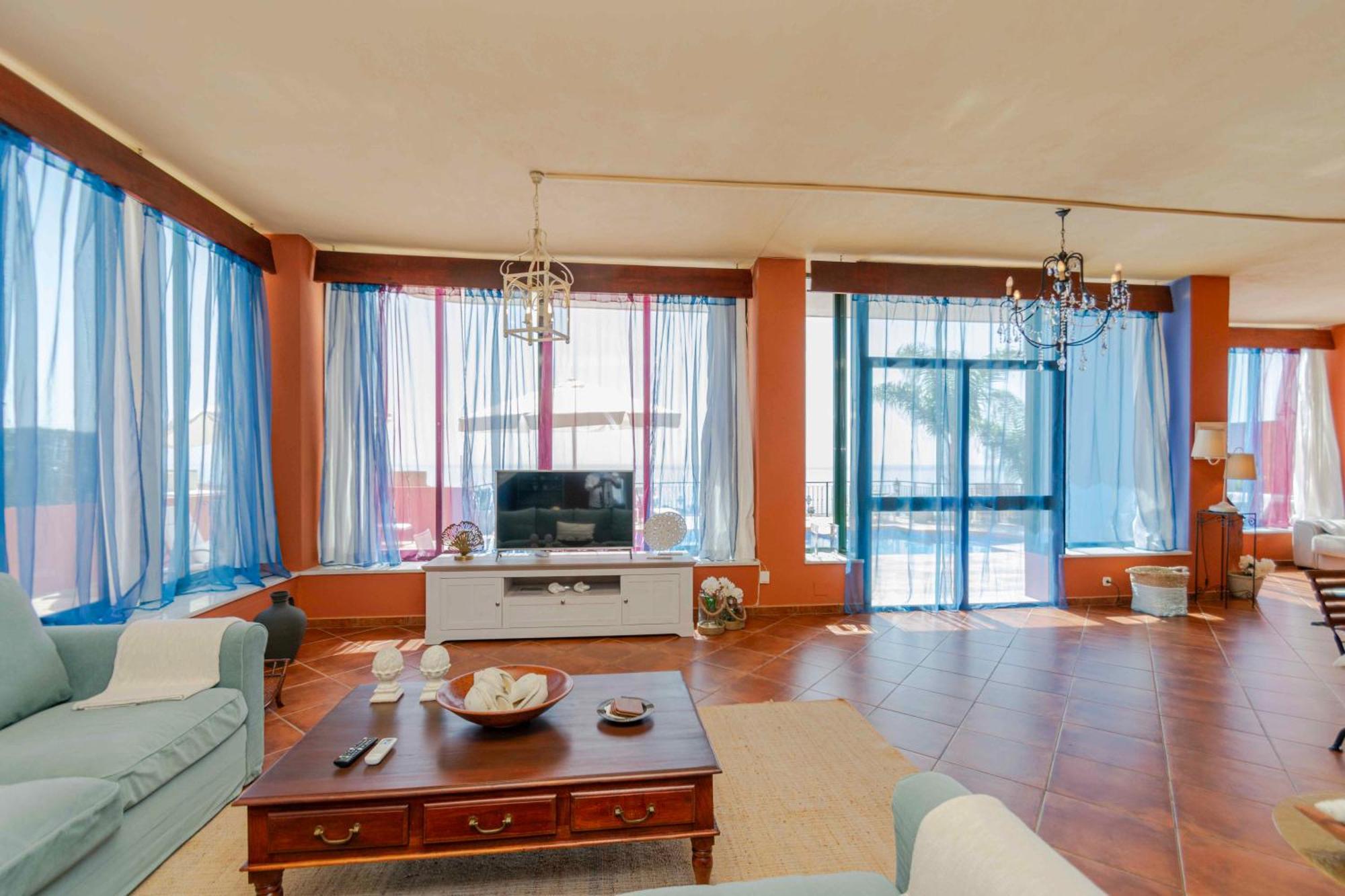 Apartament Mediterraneo Outdoor Pool *