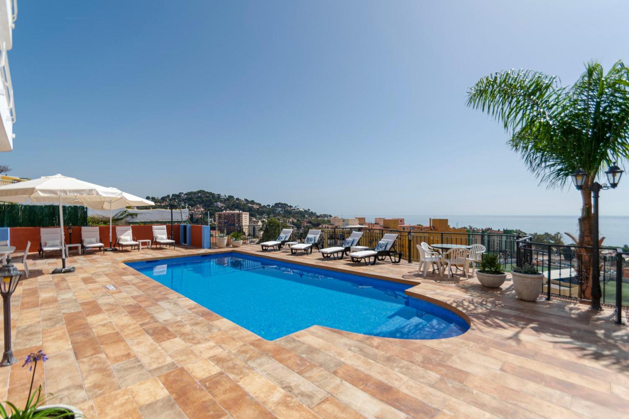 Apartament Mediterraneo Outdoor Pool Malaga